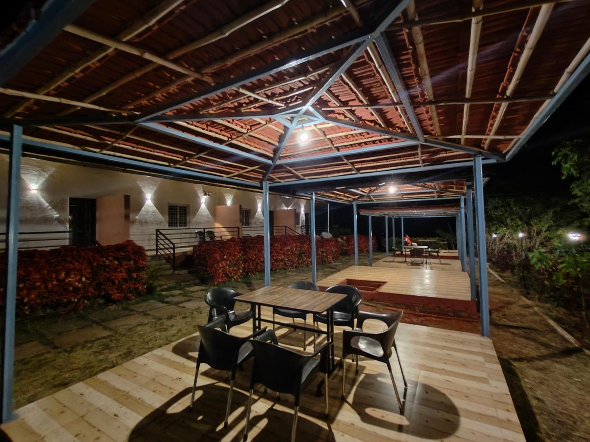 Vayu Resort - Kas Pathar Kanera Exteriér fotografie